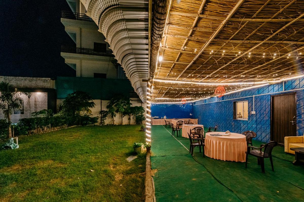 Aditya Palace Pushkar Exterior photo